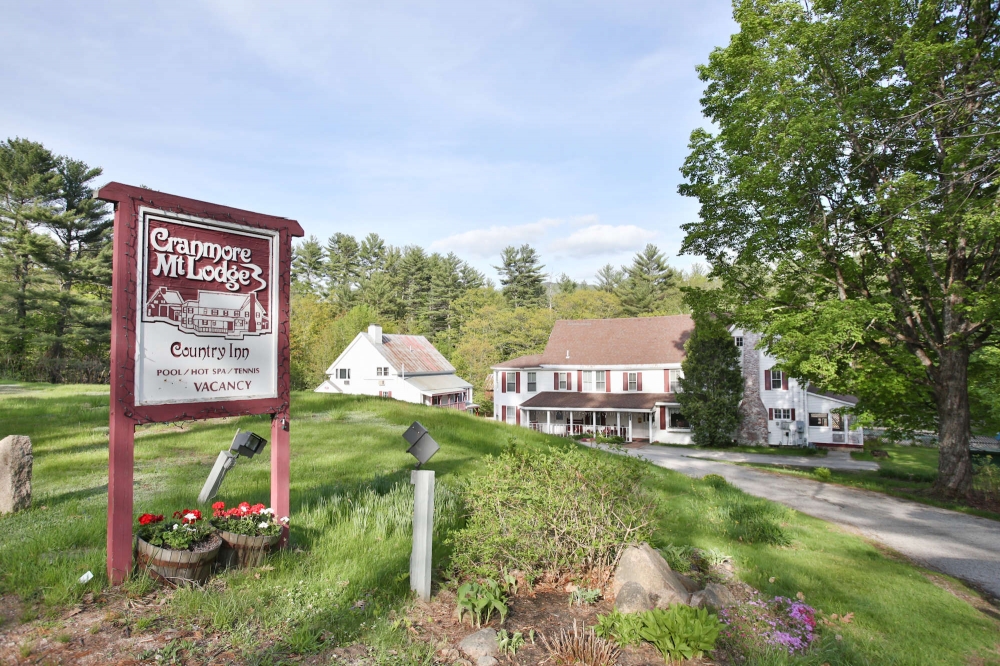Cranmore Mountain Lodge Bed & Breakfast Cranmore Mountain Lodge Bed & Breakfast