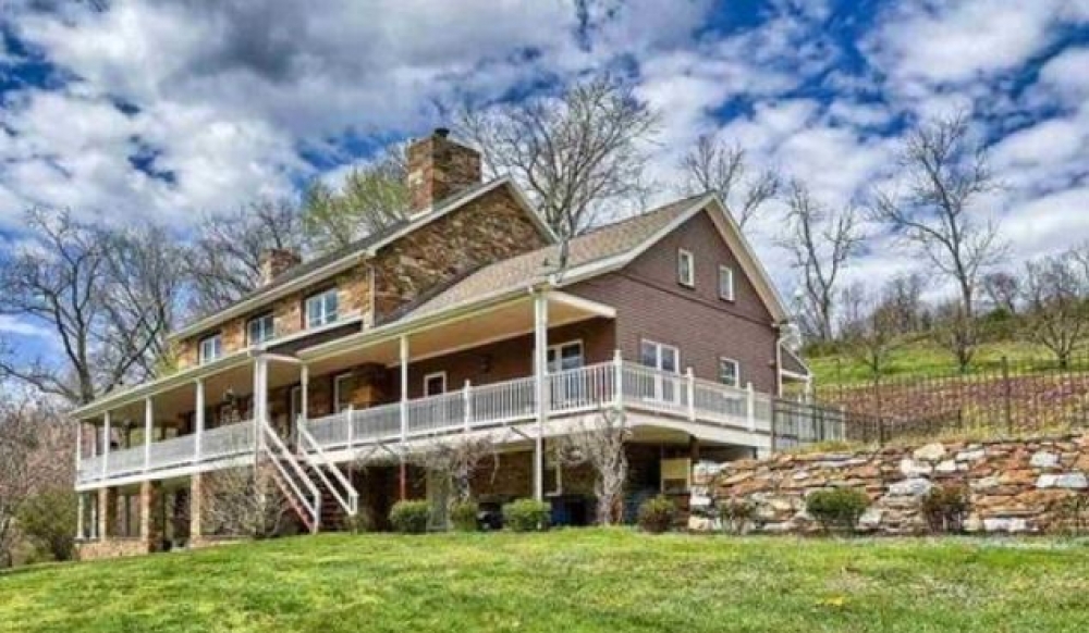 Potential B & B Potential B & B