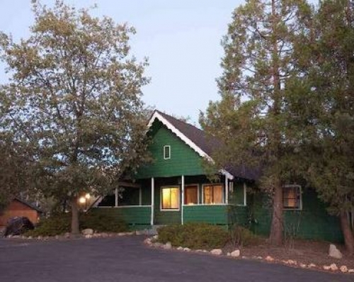 The Lodge at Pine Cove Bed and Breakfast The Lodge at Pine Cove Bed and Breakfast